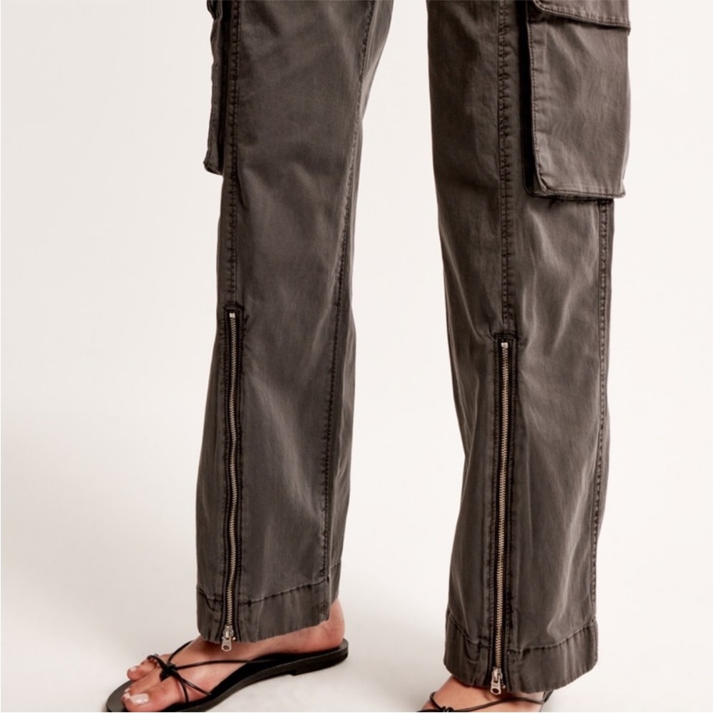 NWT Abercrombie & Fitch Women's Small S Short Pull-On Wide Leg Cargo Pant Pants - Picture 5 of 10